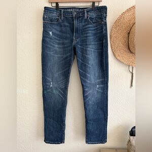 American Eagle Outfitters Men's Blue Jeans